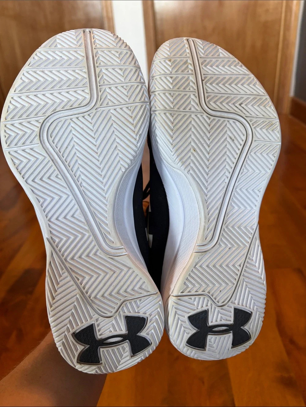 Boys Under Armour Black and White High-Top Sneakers - Size 8